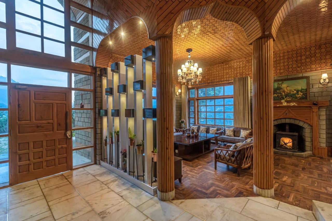 Saffronstays Monarch Manor, Manali - Regal Mansion Exterior photo