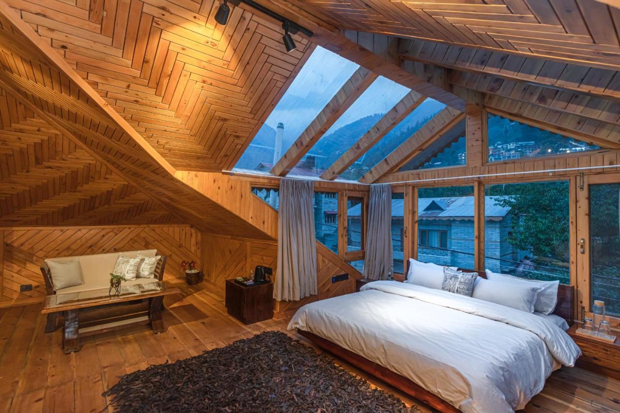 Saffronstays Monarch Manor, Manali - Regal Mansion Exterior photo